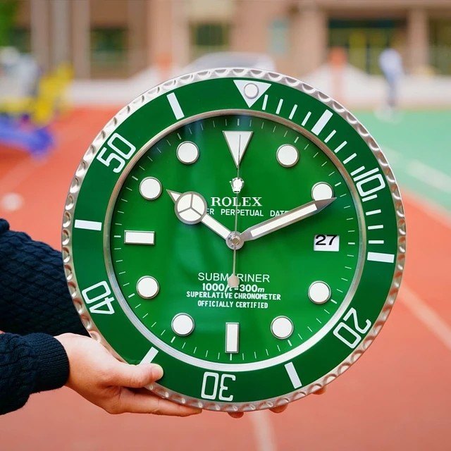 Top 5 Wall Clock Styles for Corporate Gifting in 2025