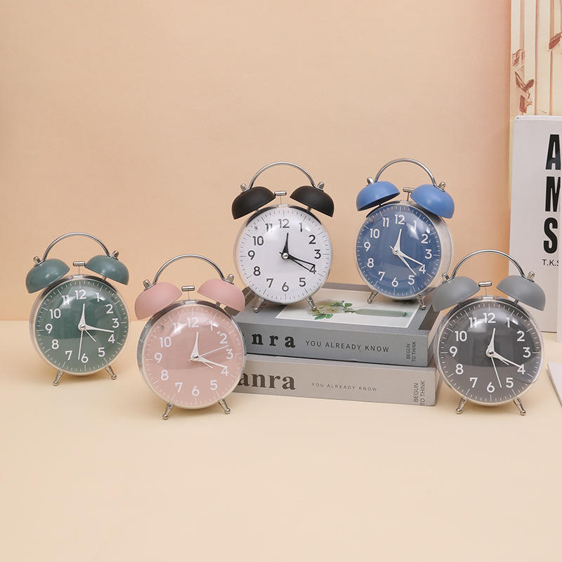 High Quality Luxury Smart Table Clock Cute Creative Arabic-Numeral Dial Mute Digital Alarm for Living Room Use
