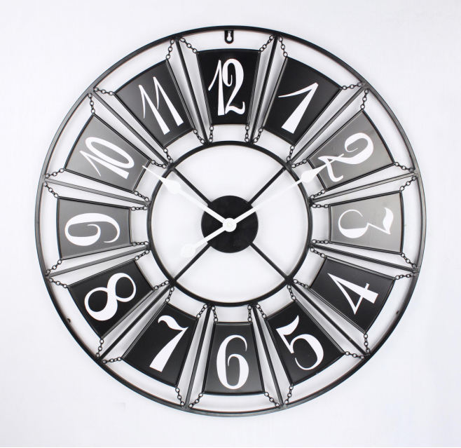 Rustic Retro Handmade Decorative Vintage Metal Big Wall Clock for Living Room Hotel Restaurant