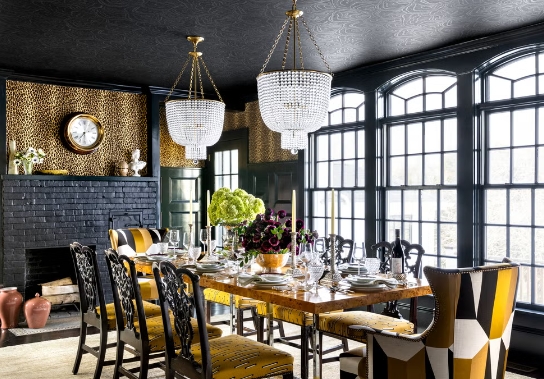 Are Wall Clocks Dated or Cool? Designers Have Strong Opinions